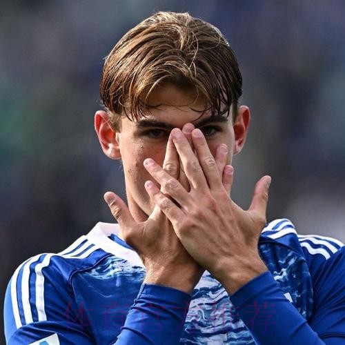 皇马小将尼科-帕斯推荐给莱加内斯 但后者无意 皇马小将尼科-帕斯推荐给莱加内斯 但后者无意